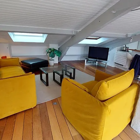 Appartement De Charme, 2 Chambres Avec Terrasse - Bordeaux Centre Апартаменты *