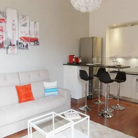 Appartement Calme Avec Terrasse - 2 *