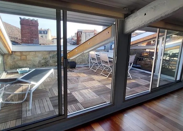 Calme Avec Terrasse - 2 Apartman Bordeaux