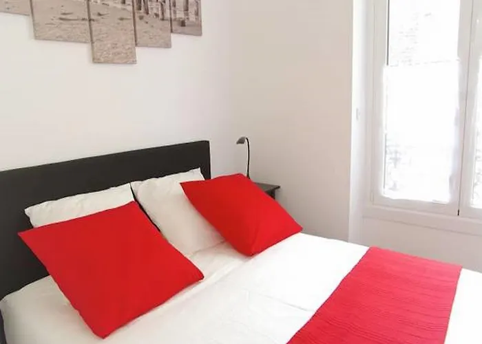 Calme Avec Terrasse - 2 Apartman